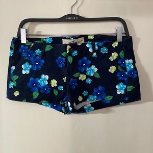 Hollister Low Rise SoCal Stretch Blue Floral Short Shorts Size 1